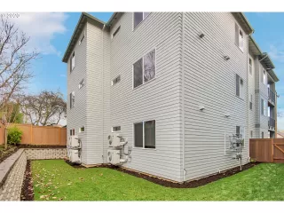 Photo #2: 20361683 Listing