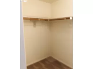 Photo #3: 20362209 Listing