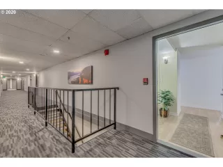 Photo #2: 20362210 Listing