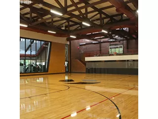 Photo #4: 20362915 Listing