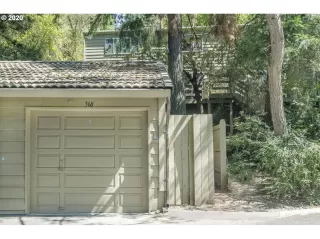 Photo #6: 20362915 Listing