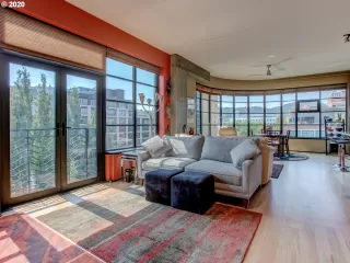 Photo #1: 20364609 Listing 