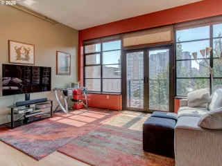 Photo #3: 20364609 Listing 