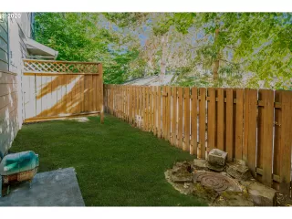 Photo #3: 20367294 Listing