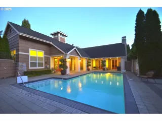 Photo #1: 20367400 Listing