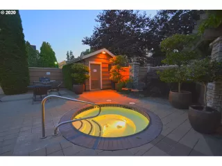 Photo #3: 20367400 Listing