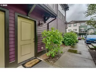 Photo #2: 20367820 Listing 