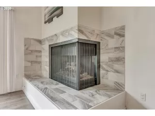 Photo #1: 20367917 Listing