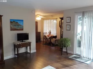 Photo #2: 20368803 Listing