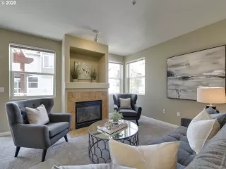 Photo #2: 20369144 Listing