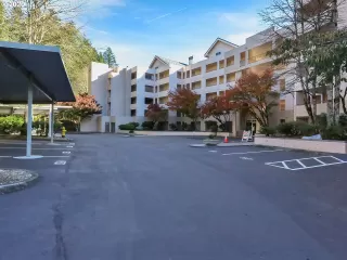 Photo #1: 20369163 Listing