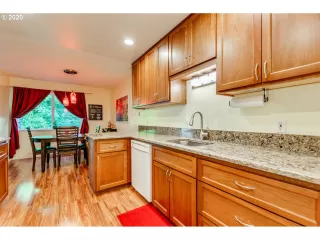 Photo #3: 20369474 Listing