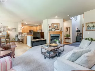 Photo #3: 203713557 Listing 