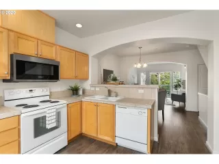 Photo #3: 20371599 Listing 