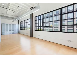 Photo #4: 20375314 Listing 