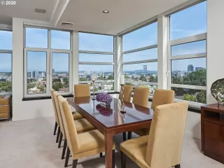 Photo #4: 20375797 Listing