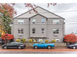 More Details about MLS # 20376046 : 10345 NE CLACKAMAS ST 16