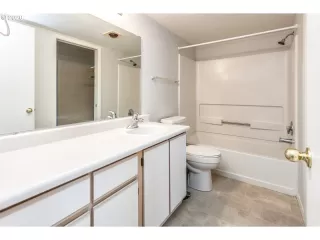 Photo #1: 20376046 Listing