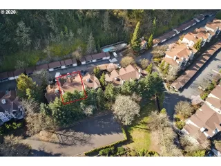 Photo #2: 20376816 Listing