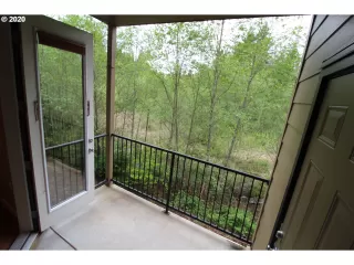 Photo #3: 20378462 Listing