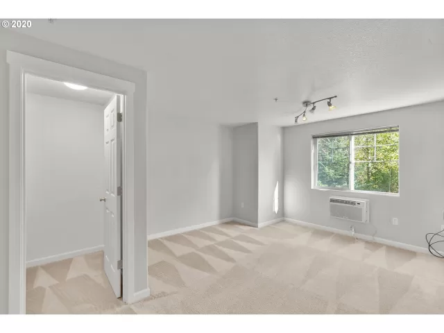 MLS: 20378708 Condo For Sale