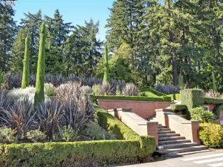 Photo #6: 20379327 Listing 