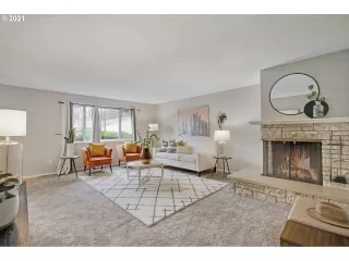 Photo #1: 20381174 Listing 