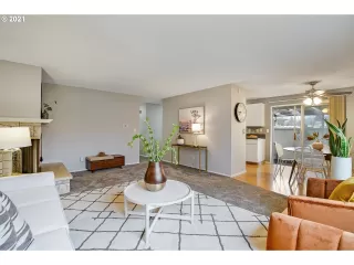 Photo #3: 20381174 Listing 