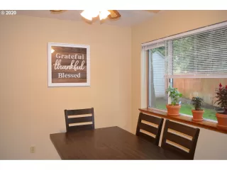 Photo #2: 20381293 Listing 