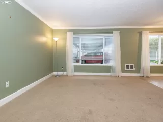 Photo #3: 20381908 Listing 