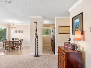 Photo #3: 20382190 Listing