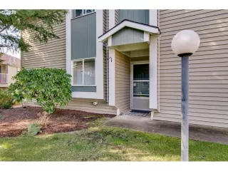 Photo #1: 20382477 Listing