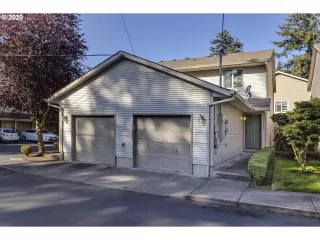 Photo #2: 20383209 Listing