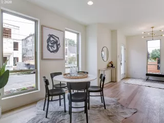 Photo #6: 20383716 Listing