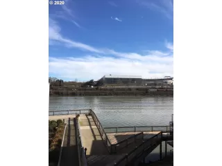 Photo #1: 20384707 Listing 