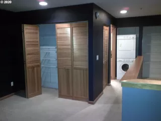 Photo #4: 20384707 Listing 