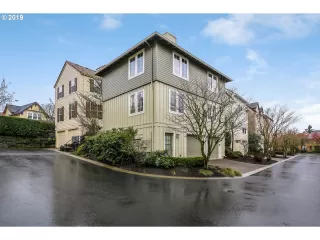 Photo #4: 20385151 Listing 