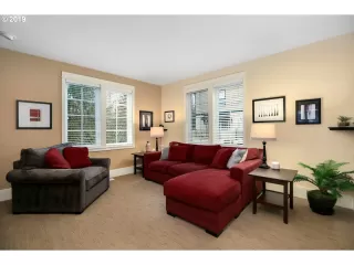 Photo #6: 20385151 Listing 