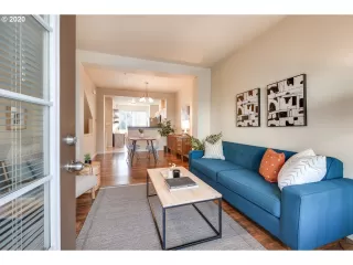 Photo #2: 20385172 Listing 