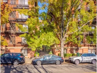 Photo #1: 20388513 Listing