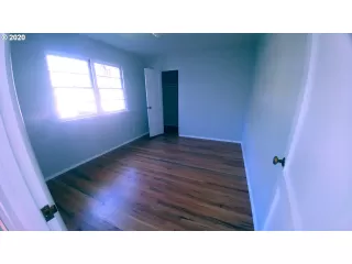 Photo #3: 20388646 Listing