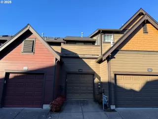 Photo #1: 203888776 Listing 