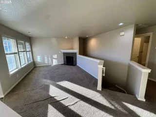 Photo #4: 203888776 Listing 