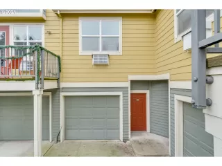 Photo #1: 20388970 Listing