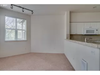 Photo #3: 20388970 Listing