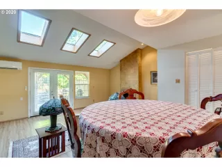 Photo #1: 20390018 Listing