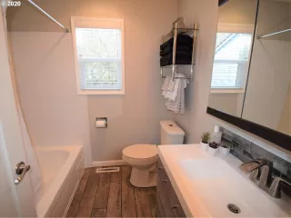 Photo #3: 20390978 Listing 