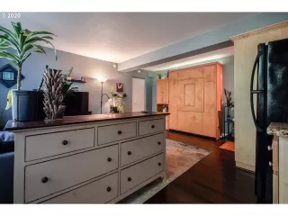 Photo #4: 20391680 Listing 