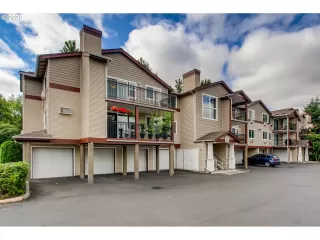 Photo #2: 20392725 Listing