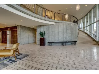 Photo #2: 20393390 Listing 